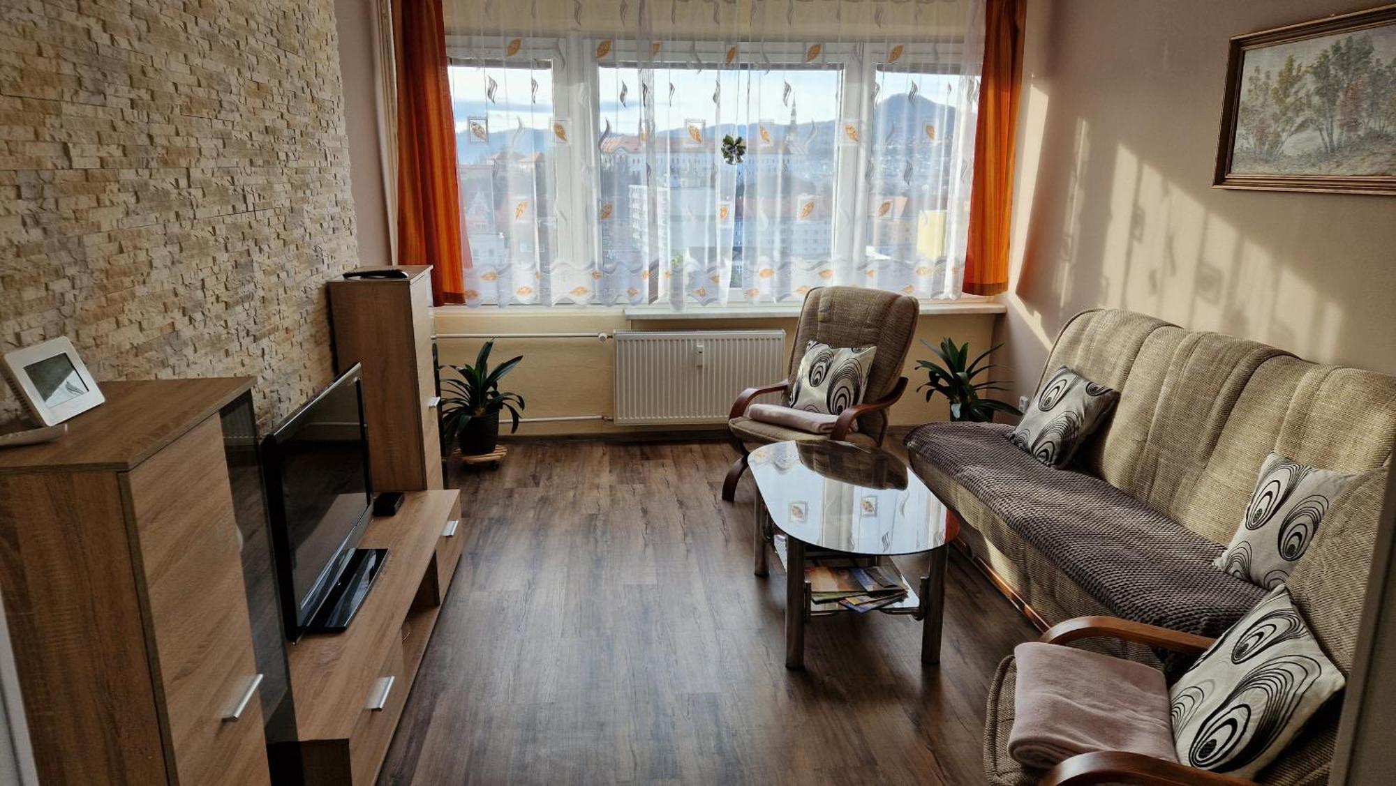 Byt S Jedinecnym Vyhledem Decin Luaran gambar